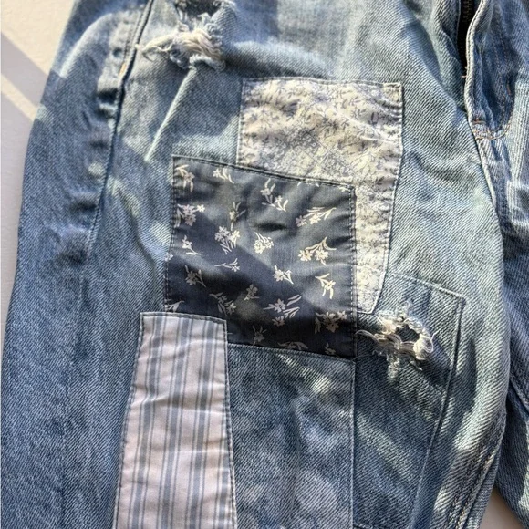 American Eagle Outfitters Light Blue Denim Jeans - Picture 3 of 6